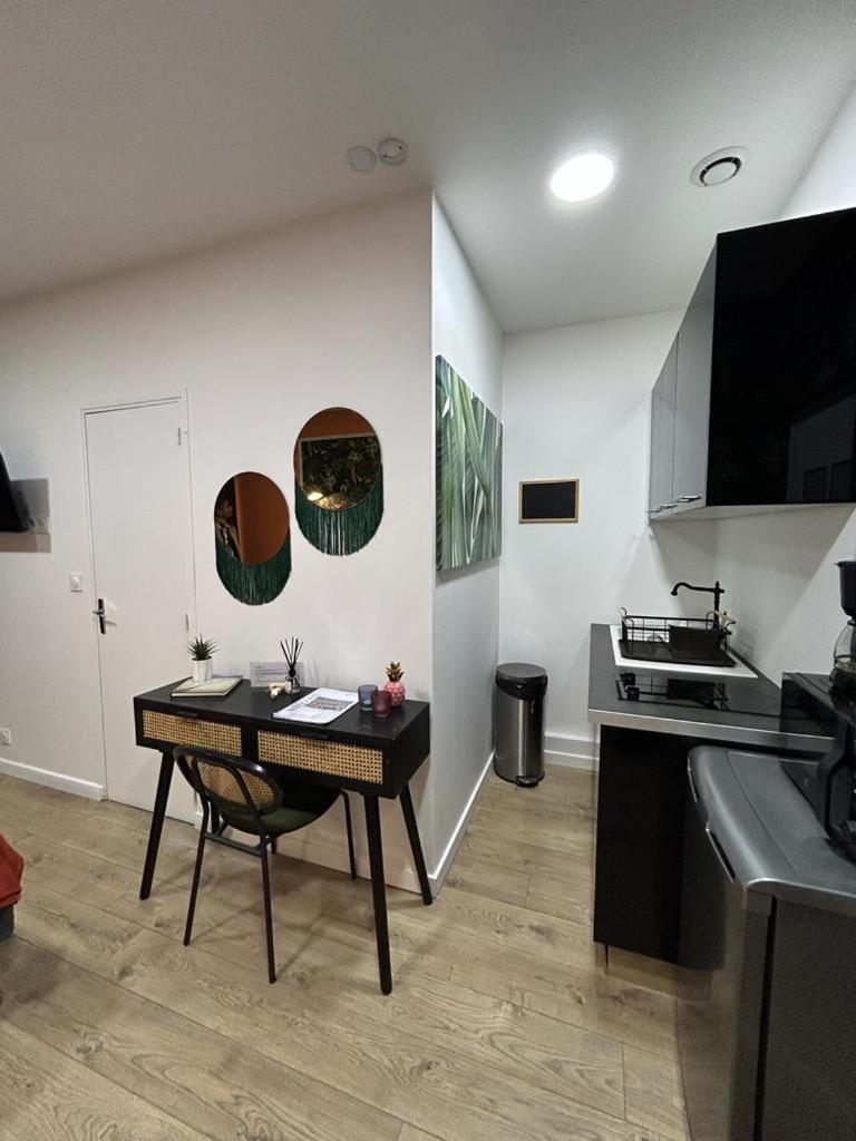 Stylish Modern Studio Apartment Paris Luaran gambar