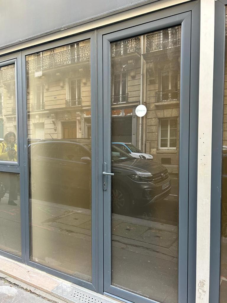 Stylish Modern Studio Apartment Paris Luaran gambar